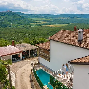 https://holiday-home-belveder-motovun.in-istria.net
