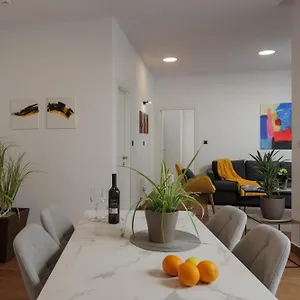 Terra 5 Deluxe On The Ground Floor With Private Parking Apartman